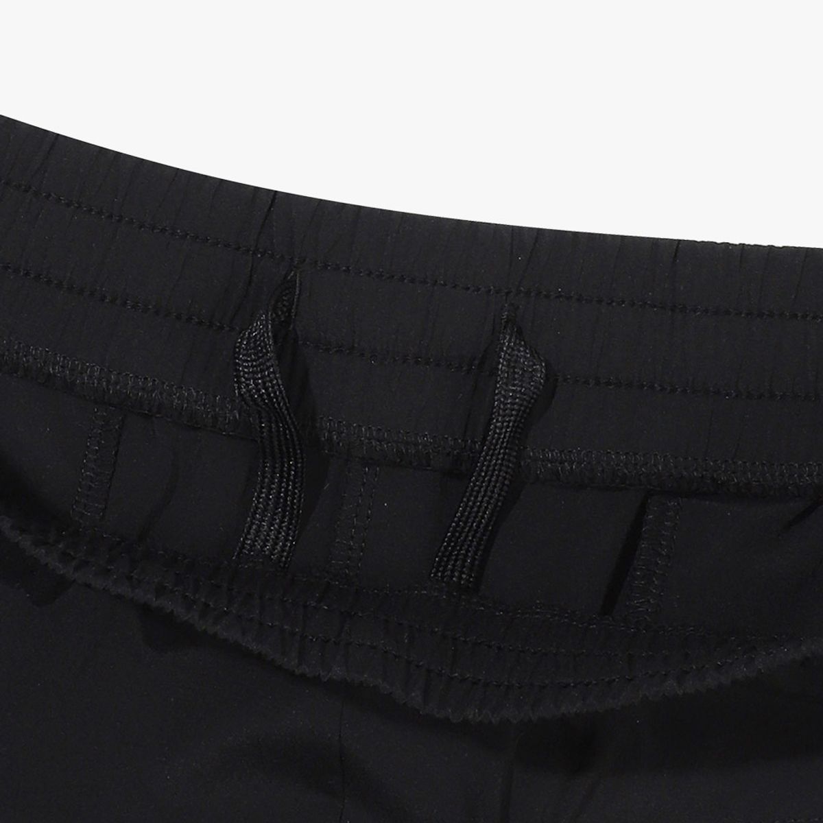 디아도라(diadora) 쿨웨이브 4부 쇼츠 우먼 BLACK