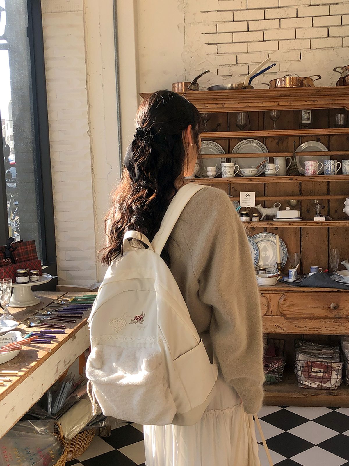 오부니(OVUNI) 빈티지 본보야지 백팩_스노우 화이트