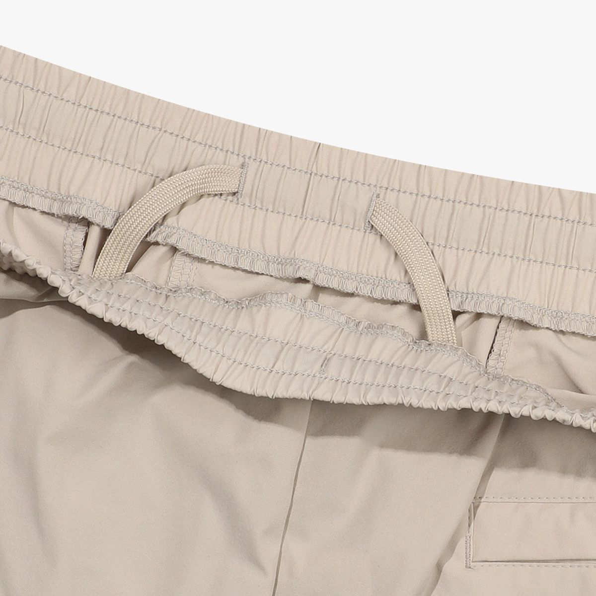 디아도라(diadora) 쿨웨이브 4부 쇼츠 BEIGE