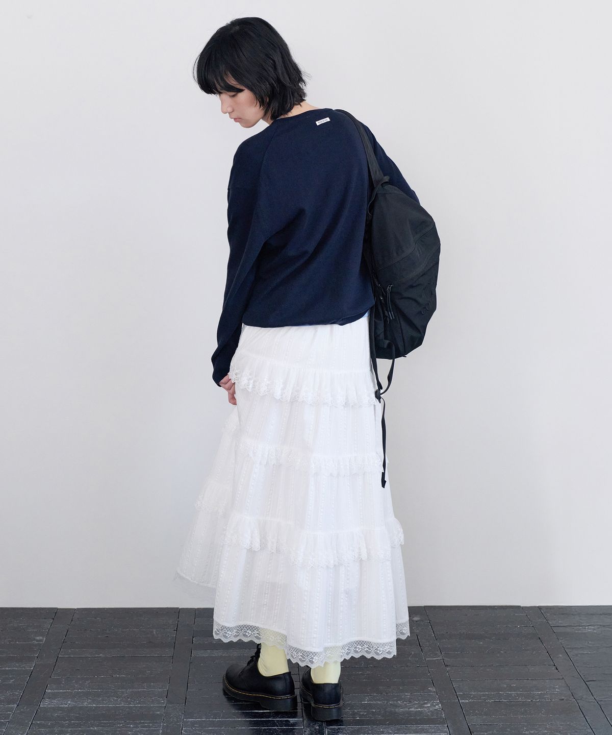 르바(LEVAR) Eyelet Tiered Maxi Skirt - Off White