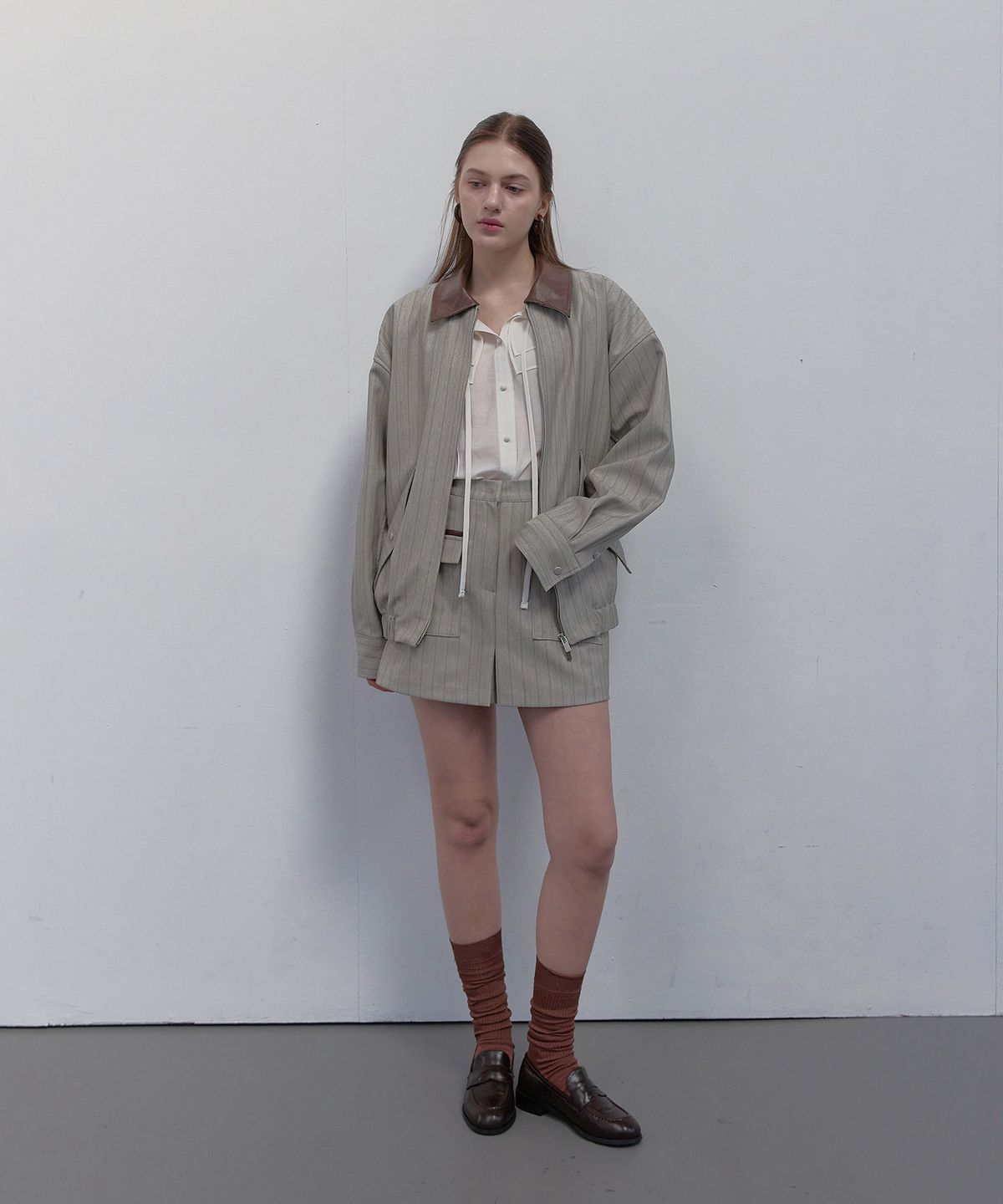 스르비(SELEVER) Mono Collar Zip Jacket_2 color