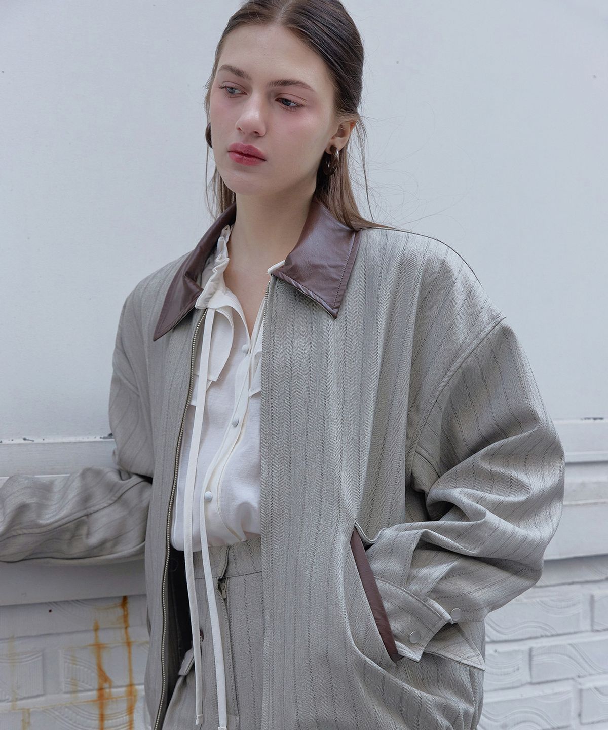 스르비(SELEVER) Mono Collar Zip Jacket_2 color