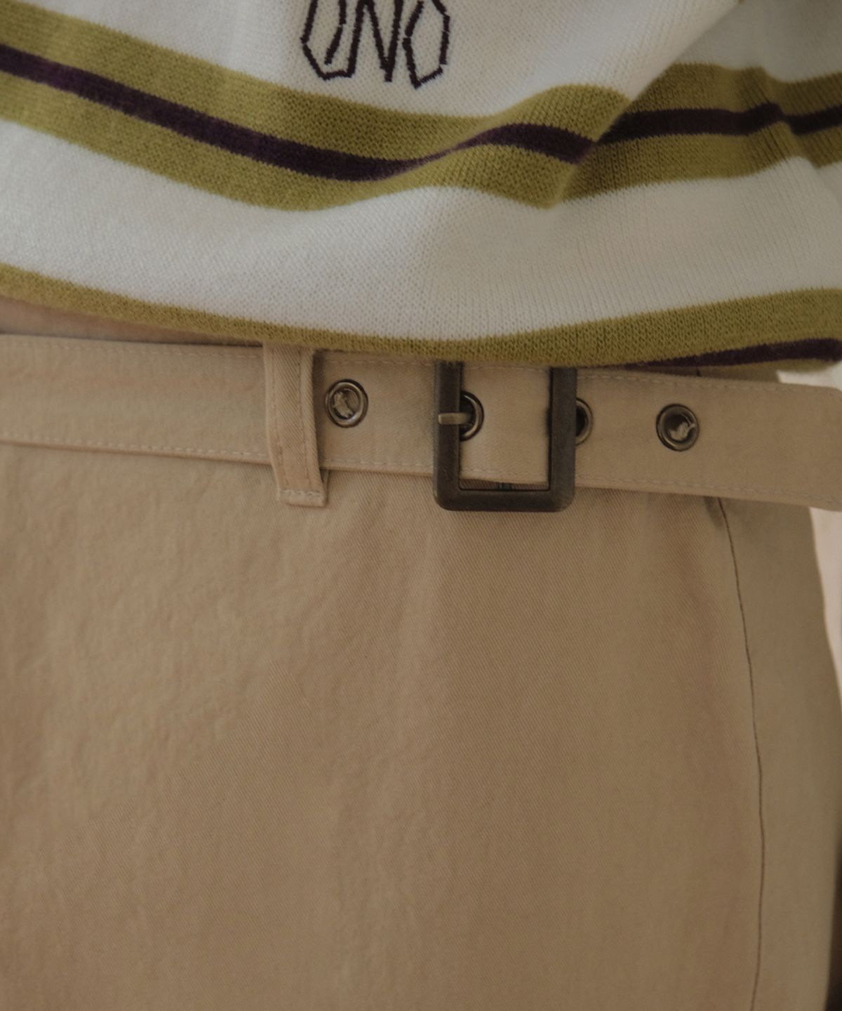 아우어노스텔지아(OURNOSTALGIA) Bizo Buckle Cotton Pants_Beige(O26PT01)