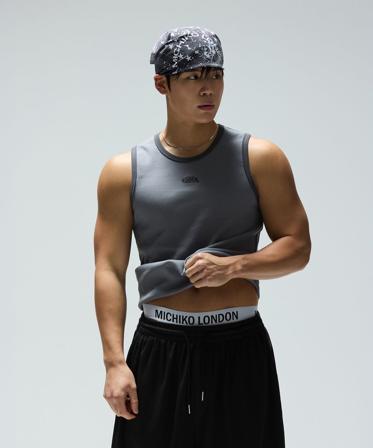 미치코런던 스포츠(MICHIKO LONDON SPORTS) 헤비 코튼 심볼 슬리브리스 그레이
