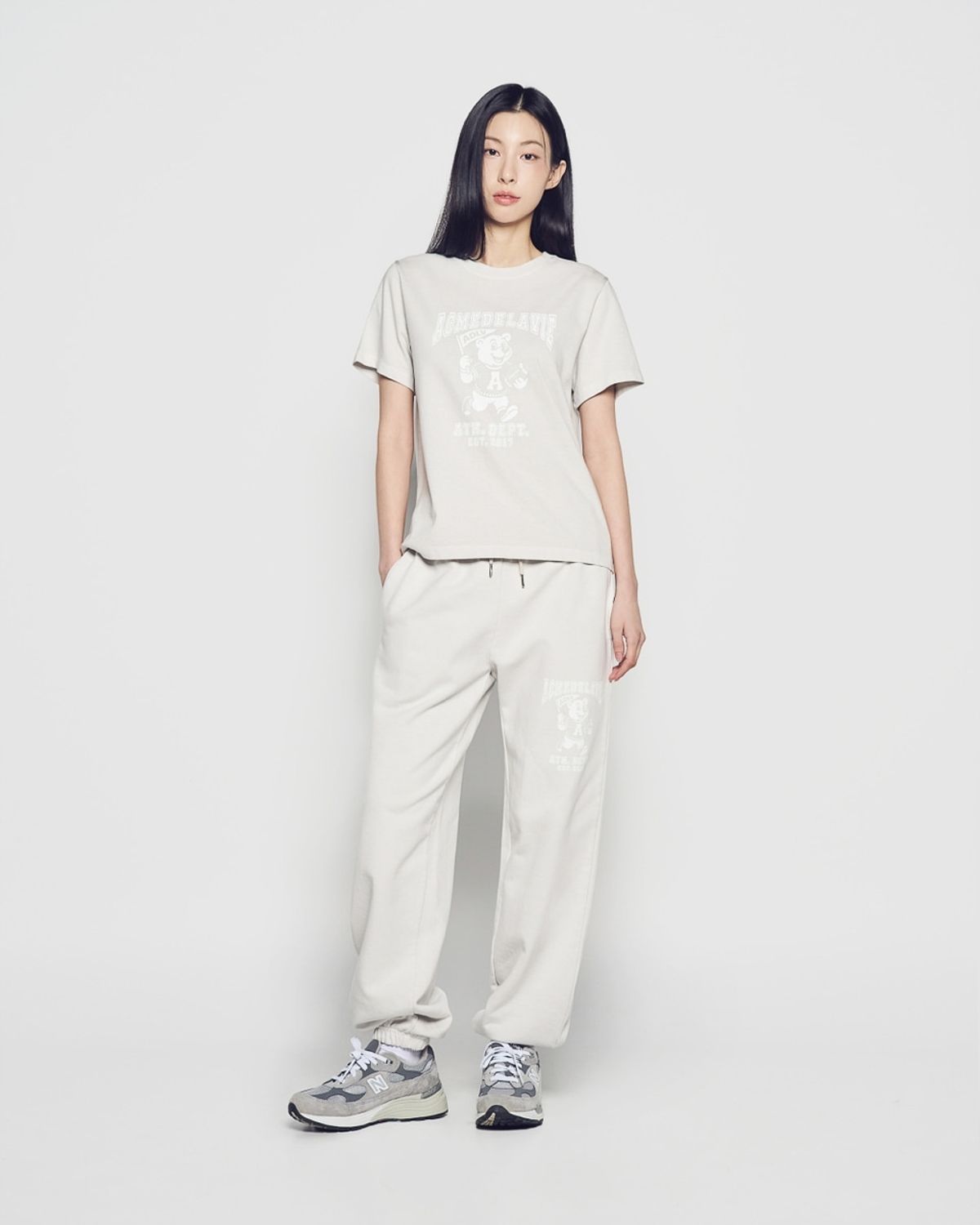 아크메드라비(ACME DE LA VIE) FOOTBALL AC BEAR PIGMENT JOGGER PANTS (2 COLOR)