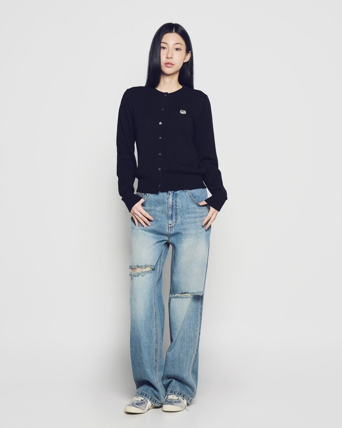 아크메드라비(ACME DE LA VIE) WOMAN OPEN CUTTING DENIM PANTS (2 COLOR)