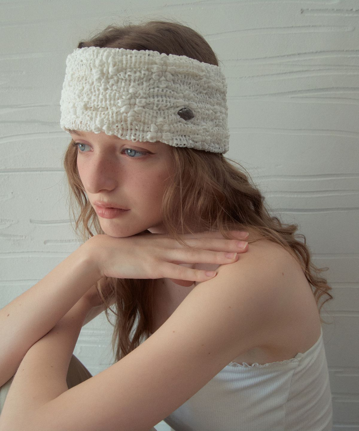 아우어노스텔지아(OURNOSTALGIA) Flower Shell Hairband_White(O26ACC06)