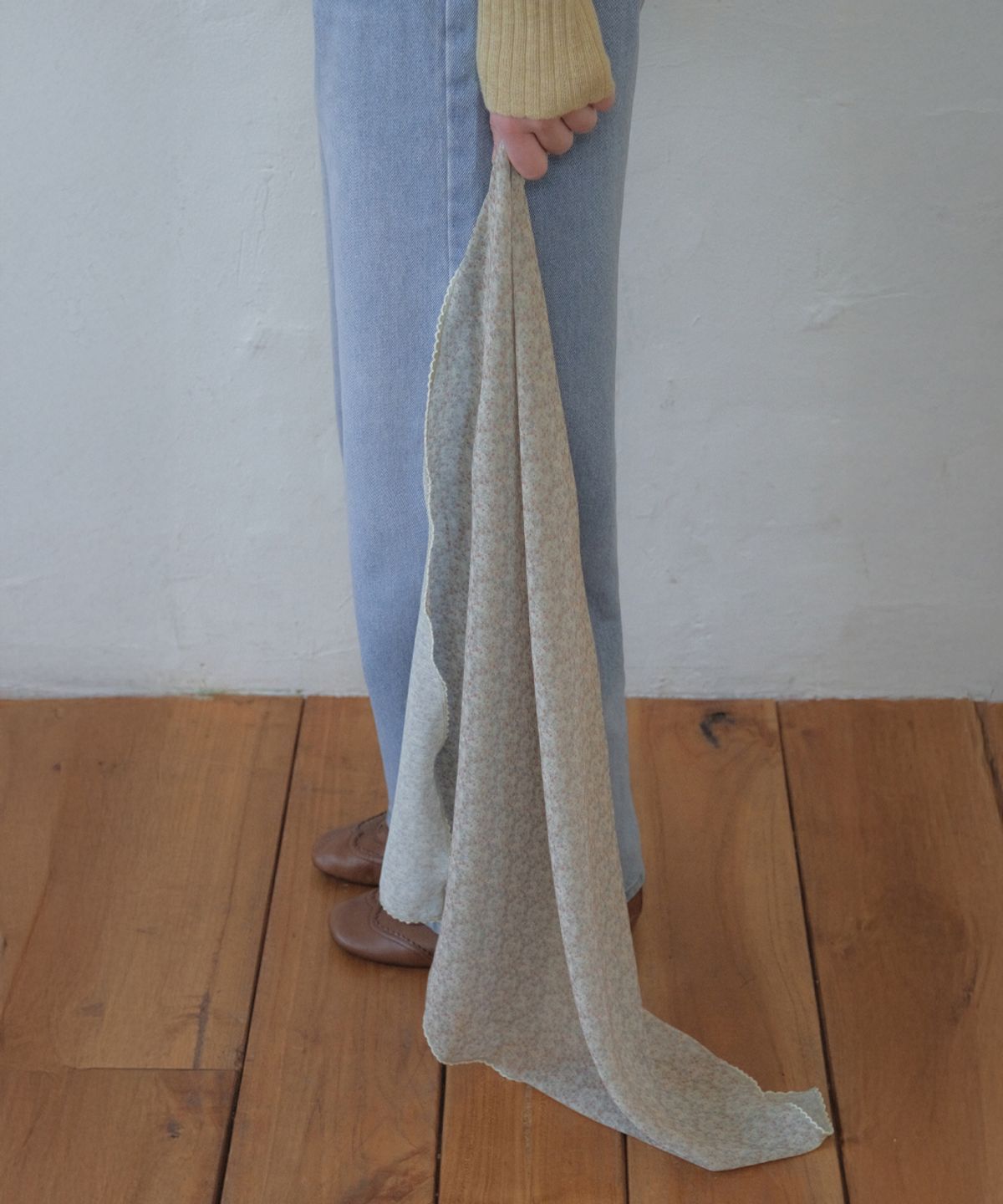 아우어노스텔지아(OURNOSTALGIA) Floral Chiffon Scarf_2color(O26ACC04)