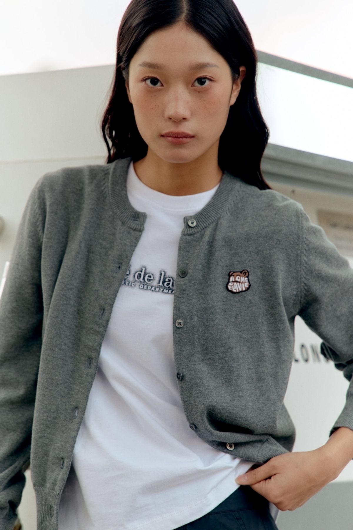 아크메드라비(ACME DE LA VIE) WOMAN BASIC ROUND NECK CARDIGAN (3 COLOR)