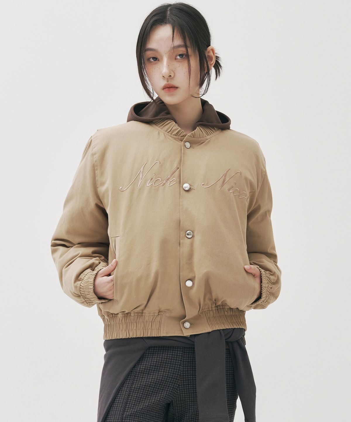 닉앤니콜(NICK&NICOLE) SHIRRING PADDING JUMPER_BEIGE