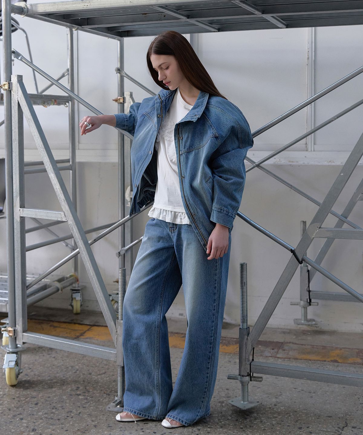스르비(SELEVER) Harbor Straight Denim Pants