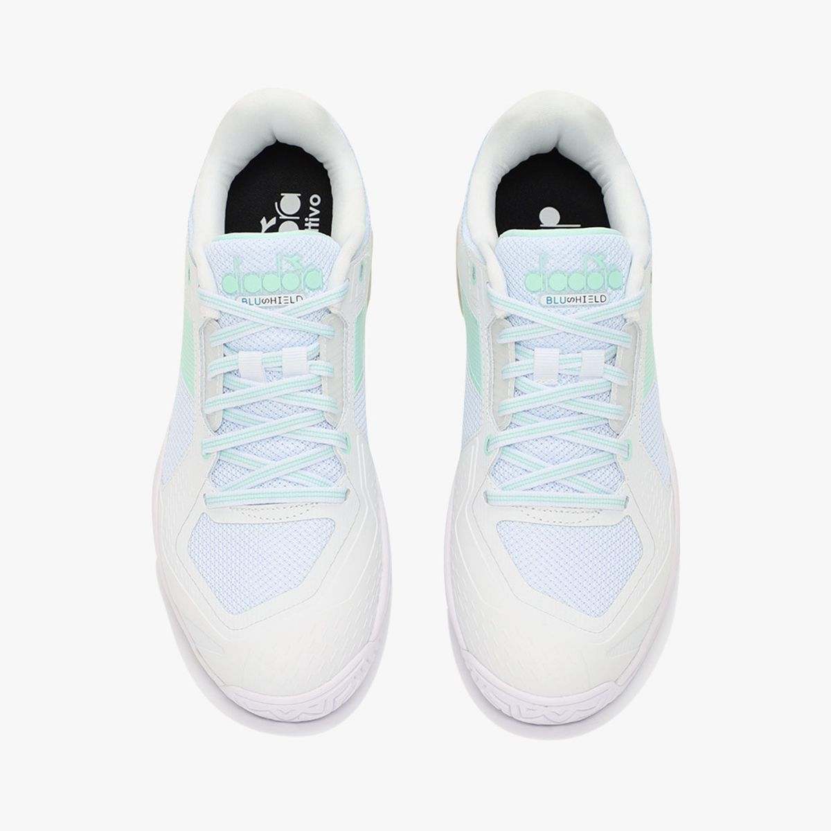 디아도라(diadora) 블루실드 토르네오 3 AG 우먼 SKYBLUE