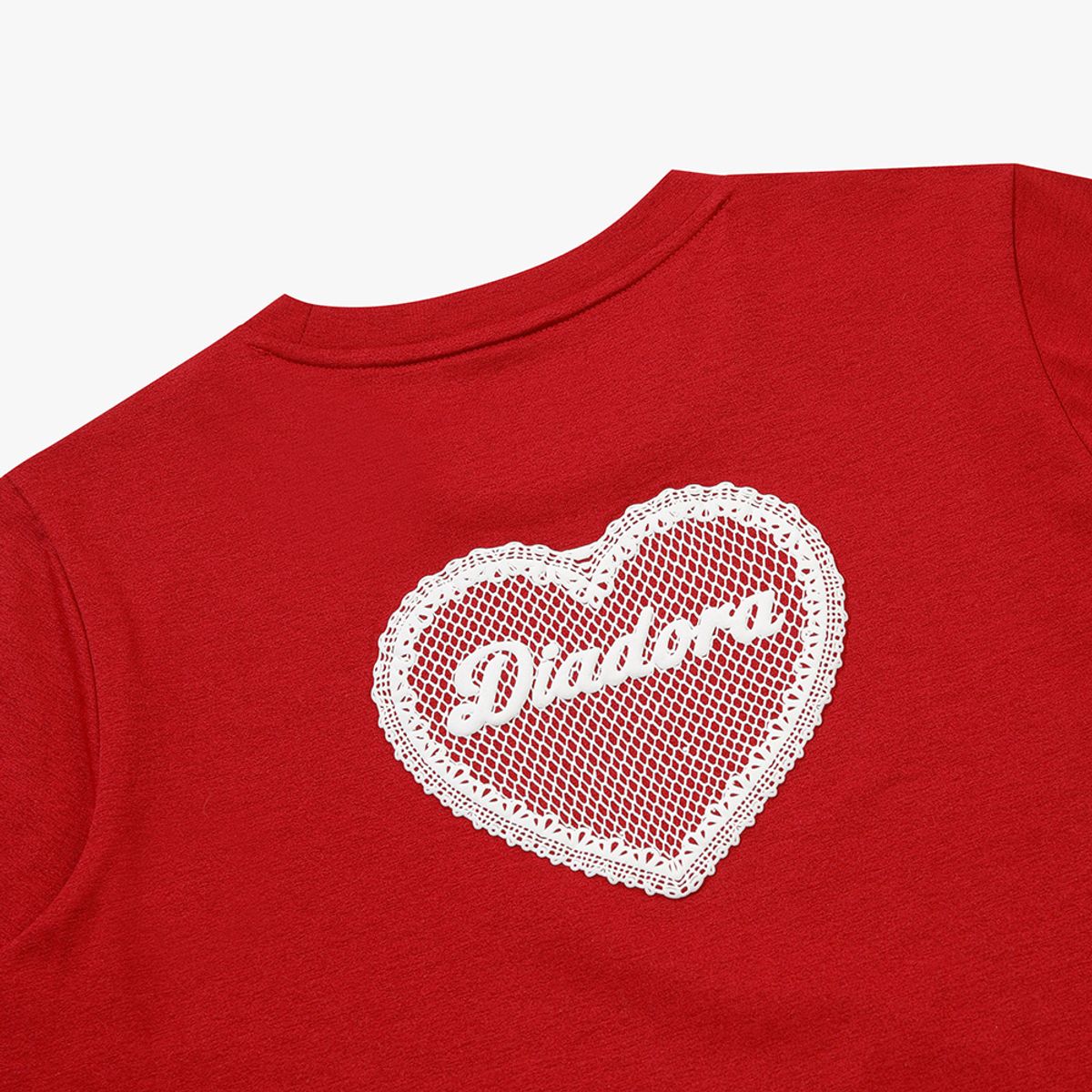 디아도라(diadora) 하트 그래픽 반팔 티셔츠 우먼 RED