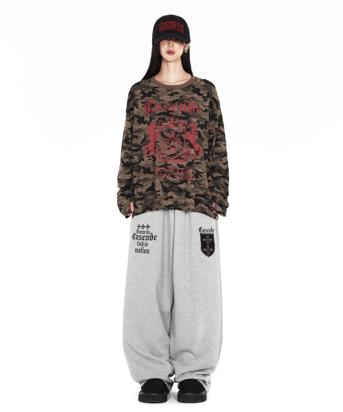 아이돈워너셀(IDWS) Cross Layered Sweat Pants Gray