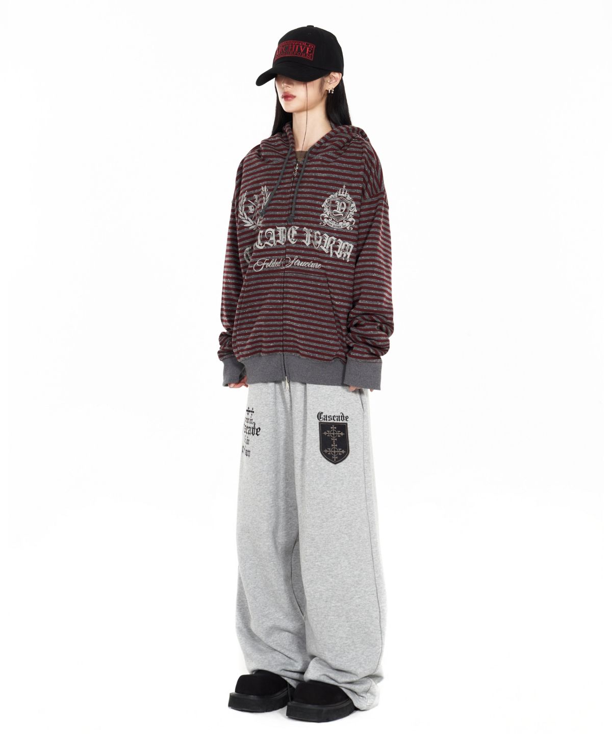 아이돈워너셀(IDWS) Cross Layered Sweat Pants Gray