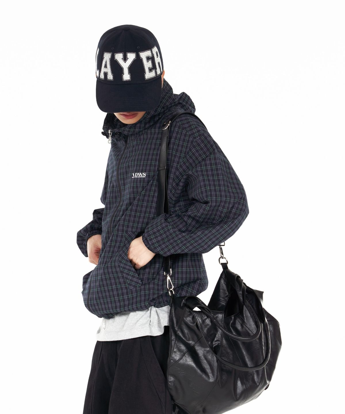 아이돈워너셀(IDWS) Vortex Check Windbreaker Navy