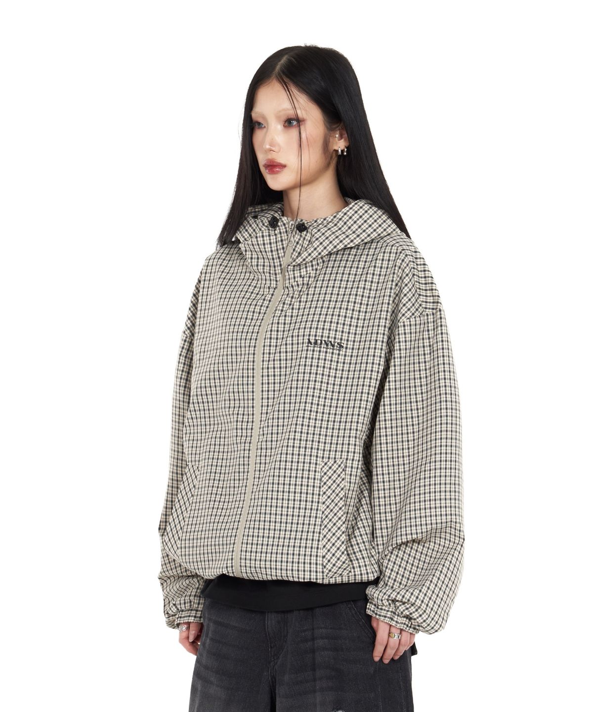 아이돈워너셀(IDWS) Vortex Check Windbreaker Ivory