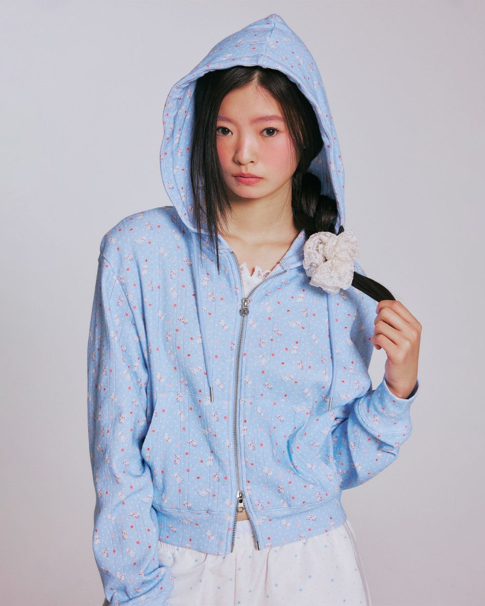 MUSINSA公式 | YOUHEE SHEEP PATTERN EYELET HOOD ZIP-UP_LIGHT BLUE
