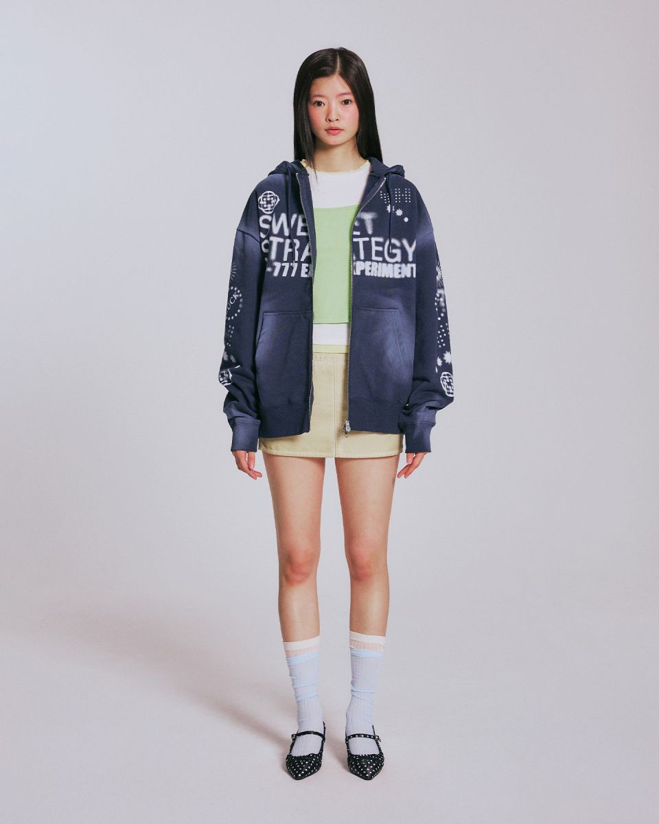 MUSINSA | YOUHEE LUCKY SWEET GRAPHIC HOOD ZIP-UP_NAVY