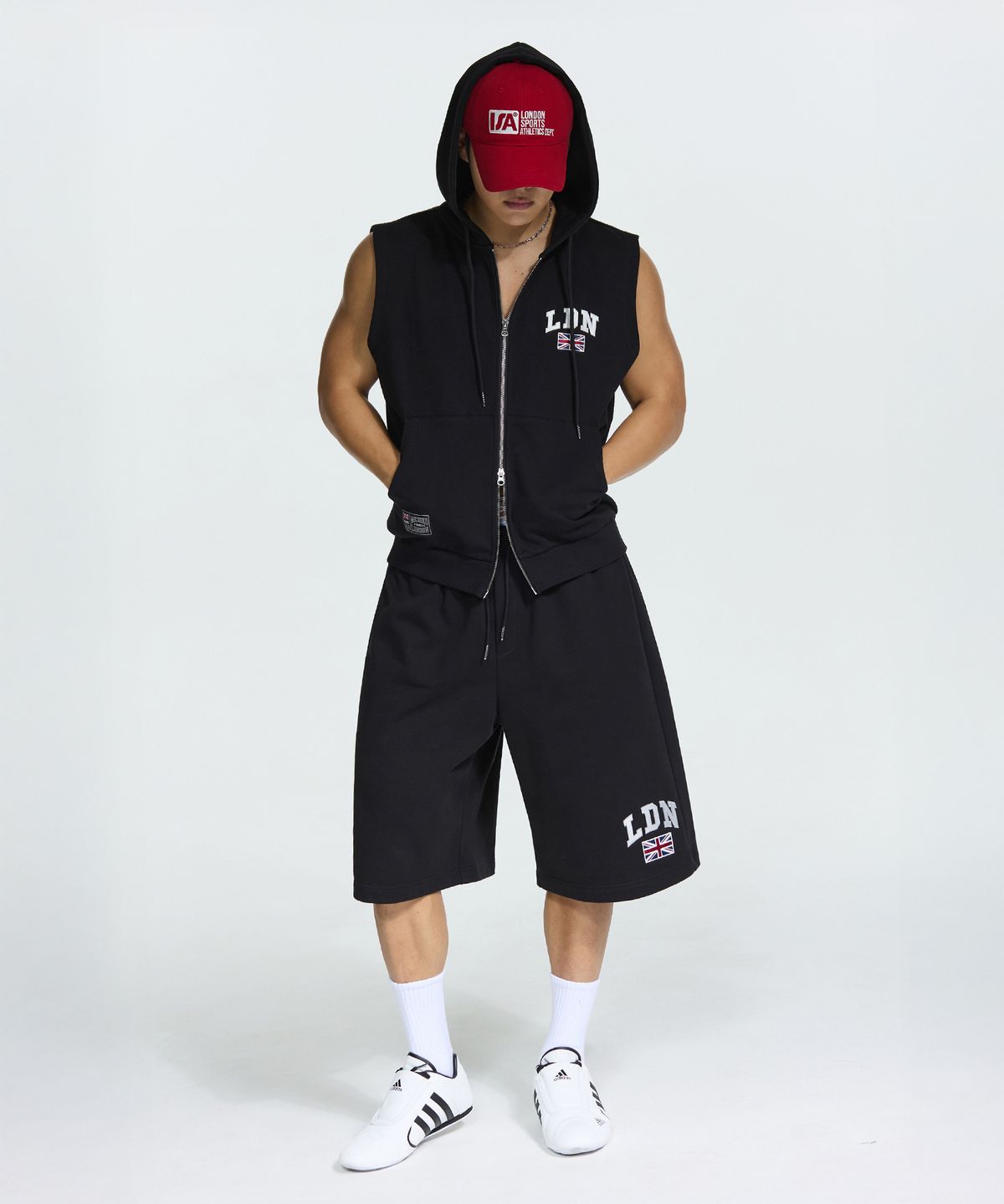 미치코런던 스포츠(MICHIKO LONDON SPORTS) LDN 버뮤다 스웻 팬츠 블랙