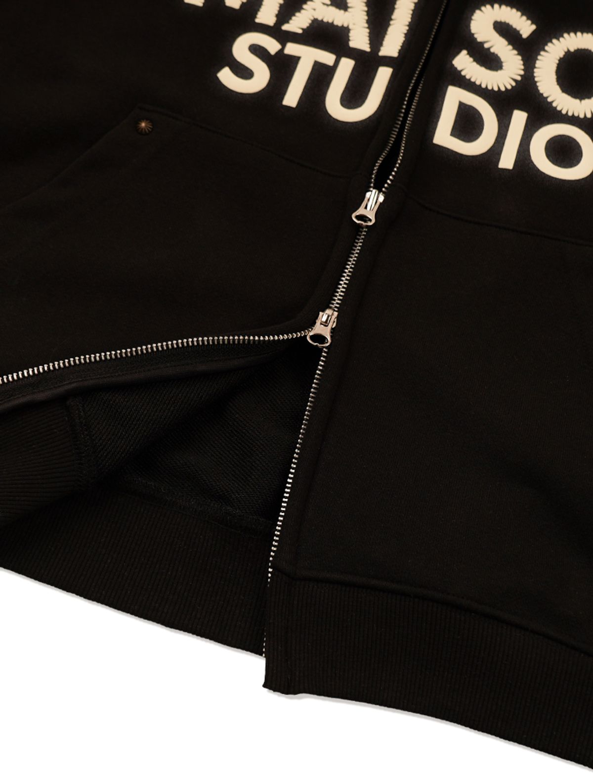 라 메종 스튜디오(LA MAISON STUDIO) LA MAISON ESSENTIAL CROP HOODIE ZIP-UP BLACK(FCG1ZP681M)