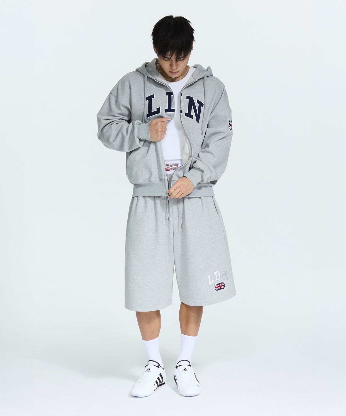 미치코런던 스포츠(MICHIKO LONDON SPORTS) LDN 버뮤다 스웻 팬츠 멜란지 그레이