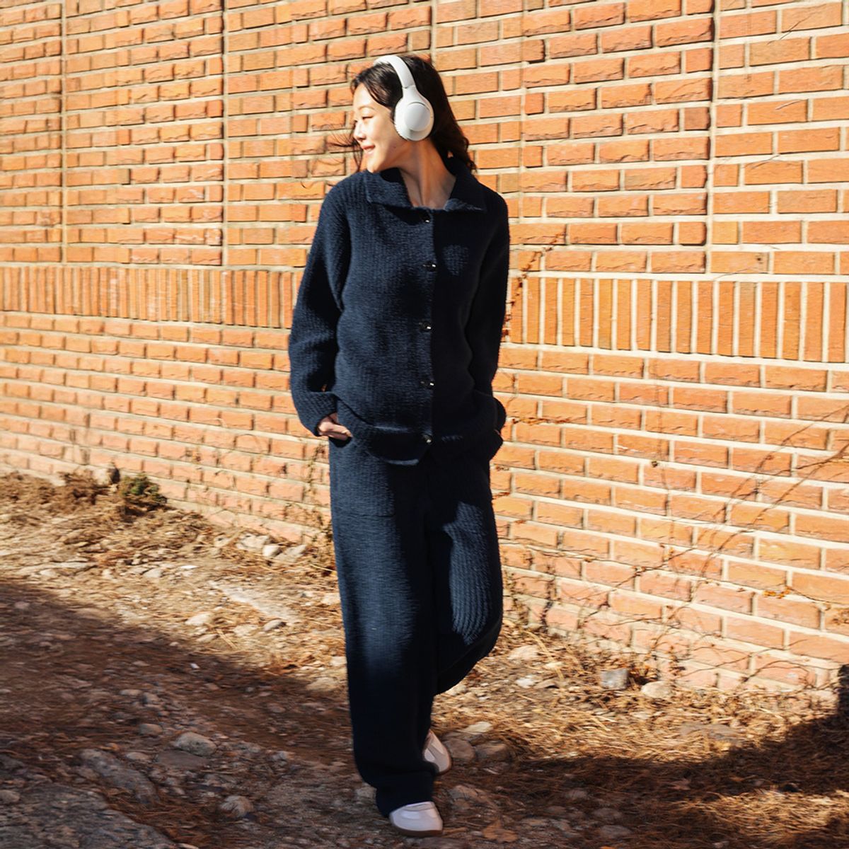 멜라니조이(MELANIE JOY) MJ_Buttoned collar pajama two-piece set_NAVY