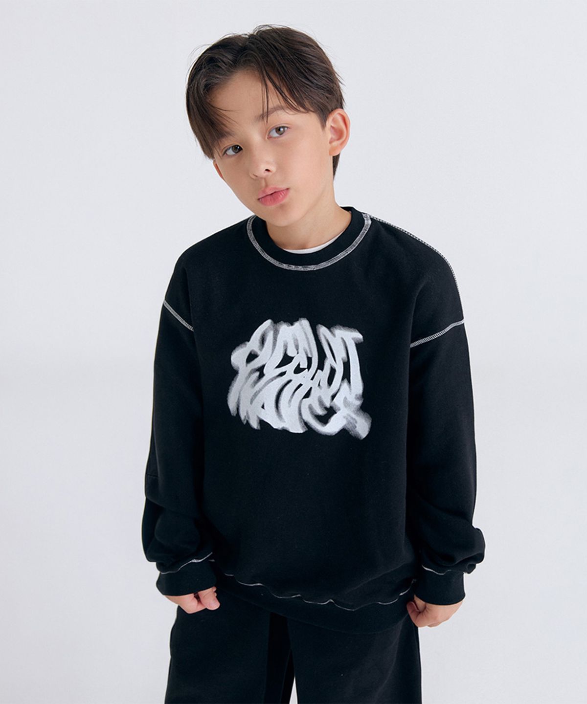 오실롯 주니어(OCELOT JUNIOR) F12 트위스터 필 맨투맨 (블랙)