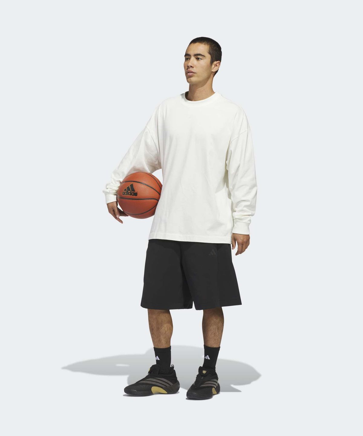 아디다스(ADIDAS) 바스켓볼 긴팔 티 - 화이트:블랙 / KB7555