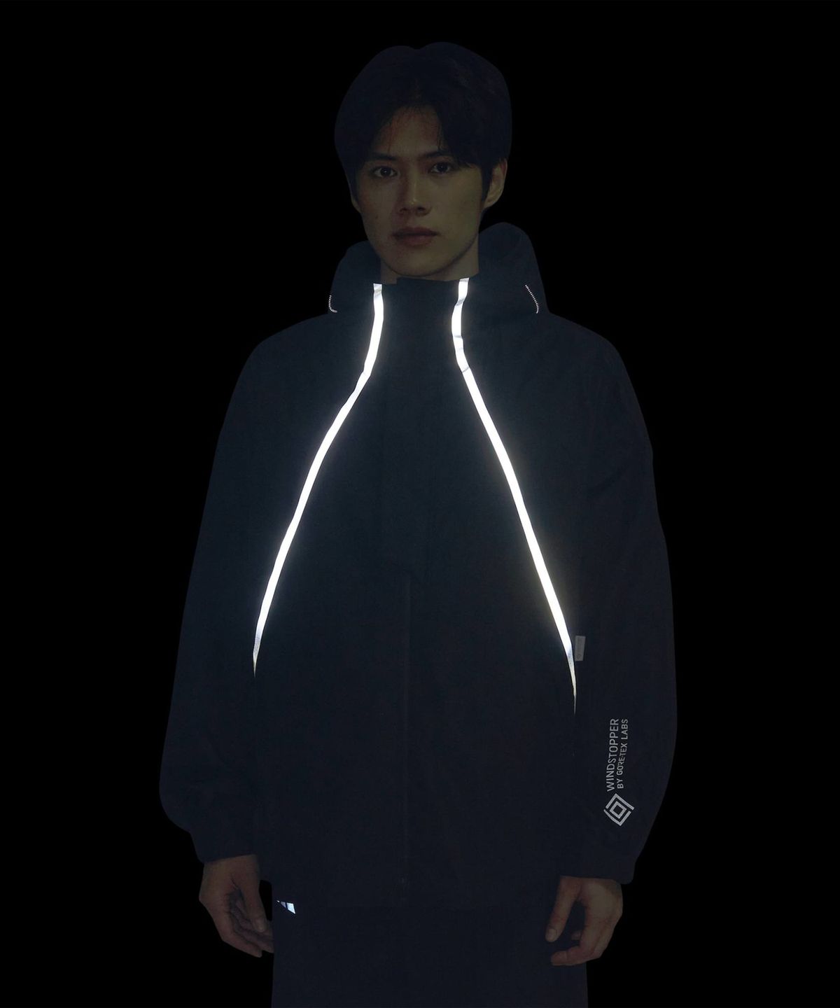 아디다스(ADIDAS) 테렉스 엑스플로릭 고어텍스 윈드스탑퍼 재킷 - 블랙 / KD4385