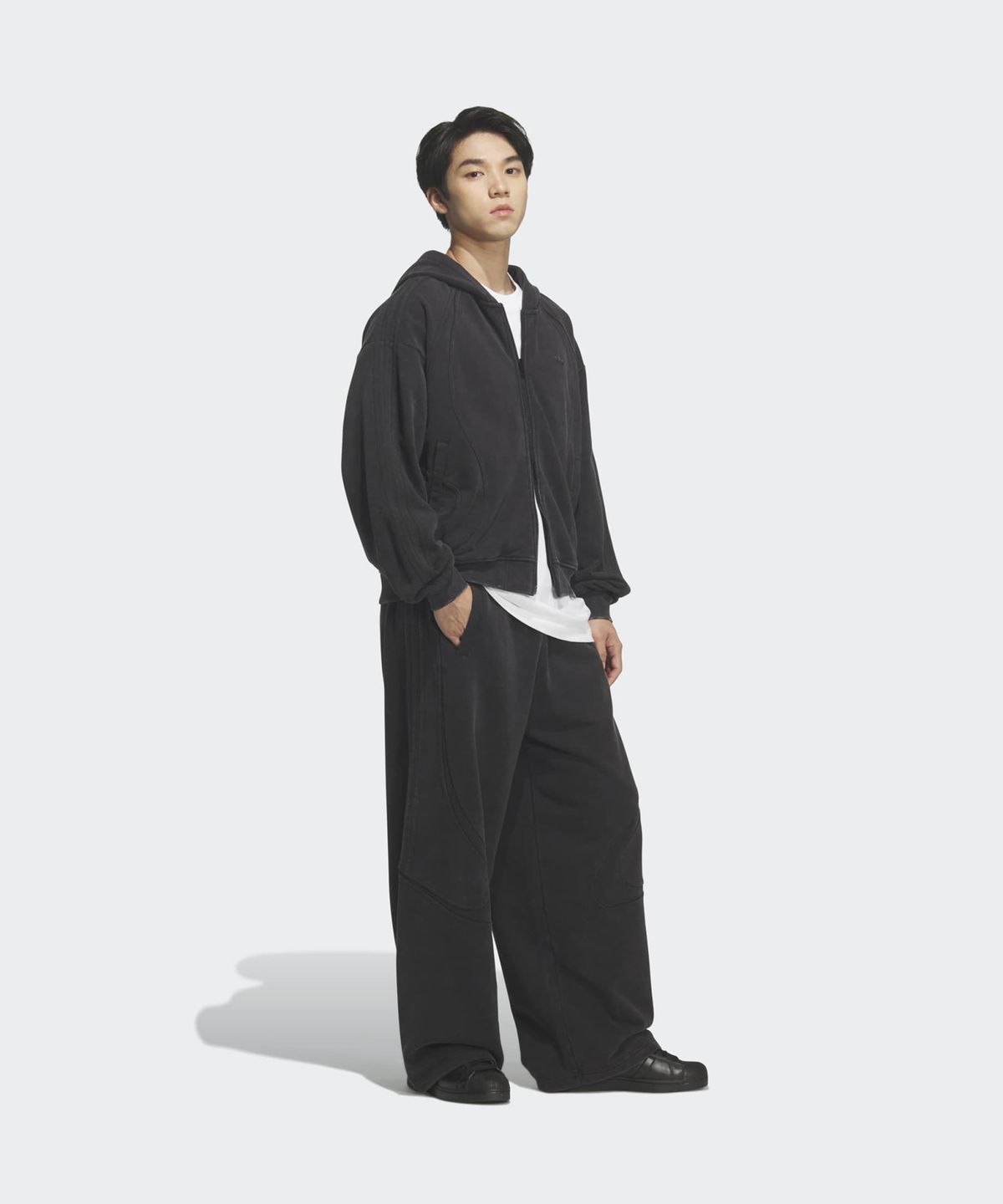 아디다스(ADIDAS) 팀가이스트 스웨트 팬츠 - 블랙 / KQ5528