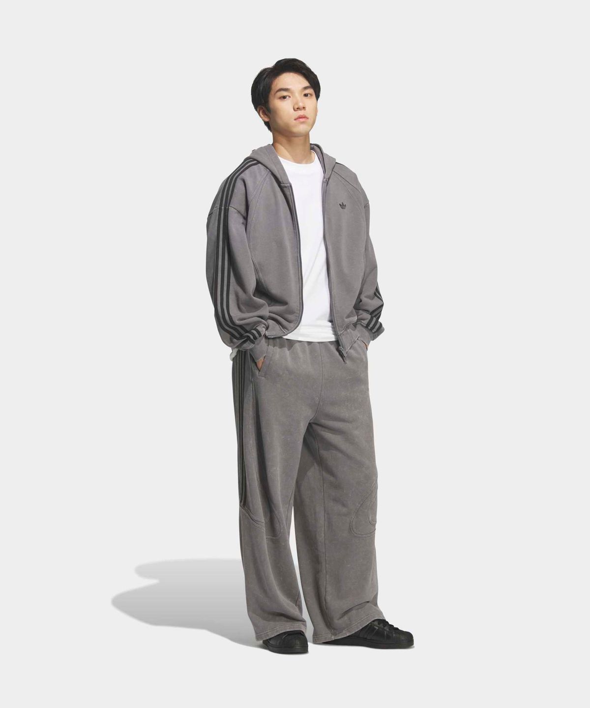 아디다스(ADIDAS) 팀가이스트 스웨트 팬츠 - 그레이포그 / KQ5529