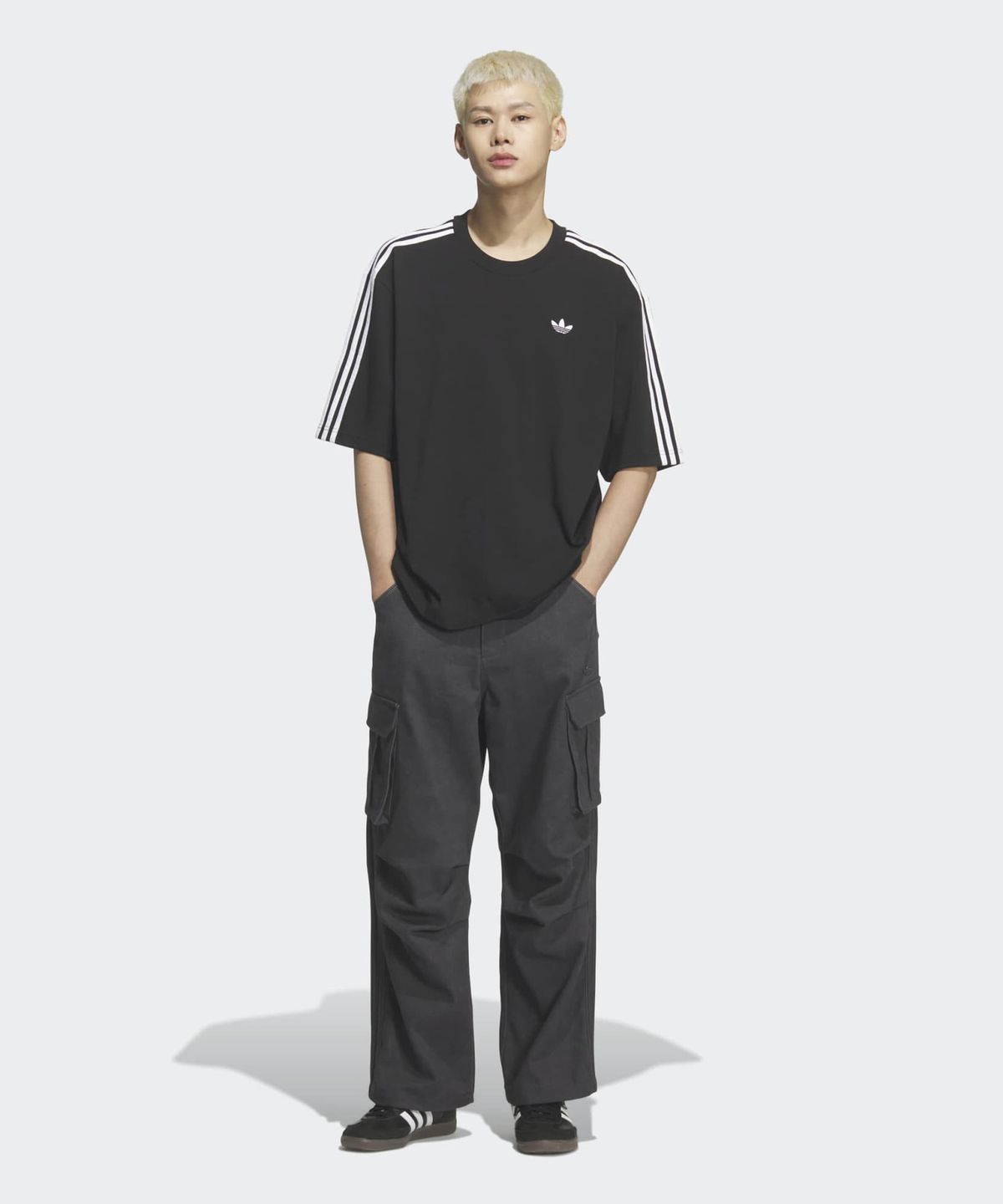 아디다스(ADIDAS) 카고 팬츠 - 카본 / KR5043