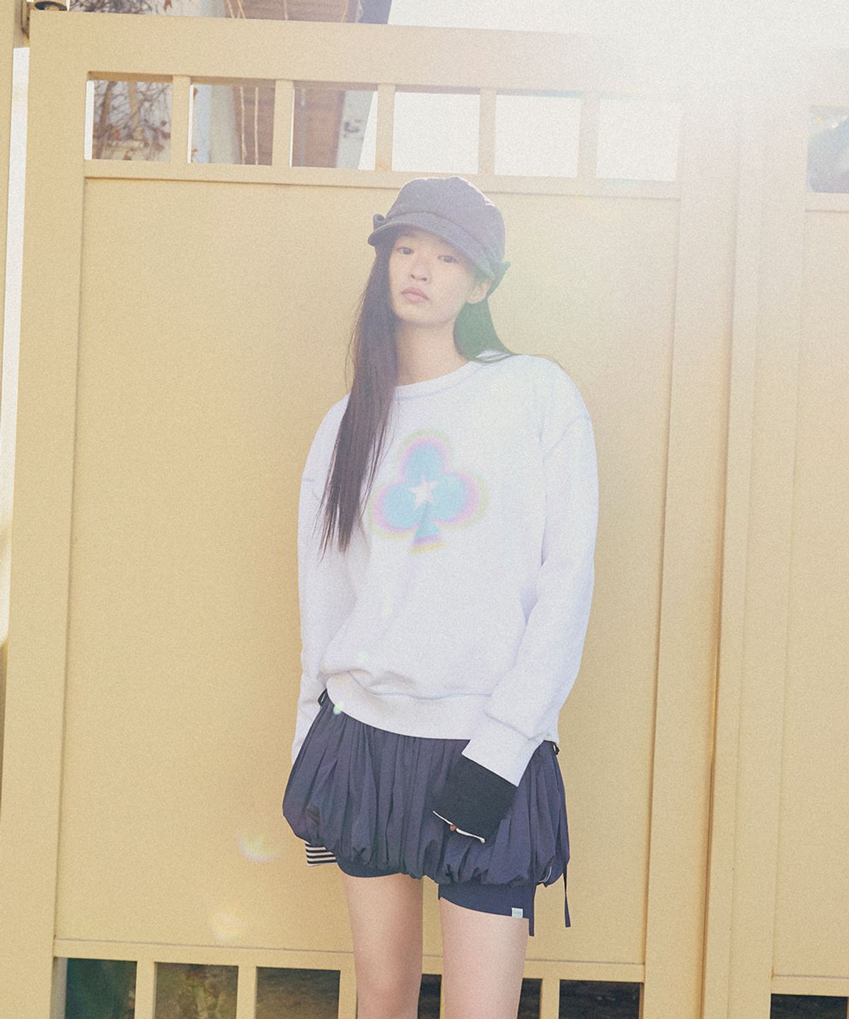 락피쉬웨더웨어(ROCKFISH WEATHERWEAR) CLOVER SWEATSHIRT - WHITE