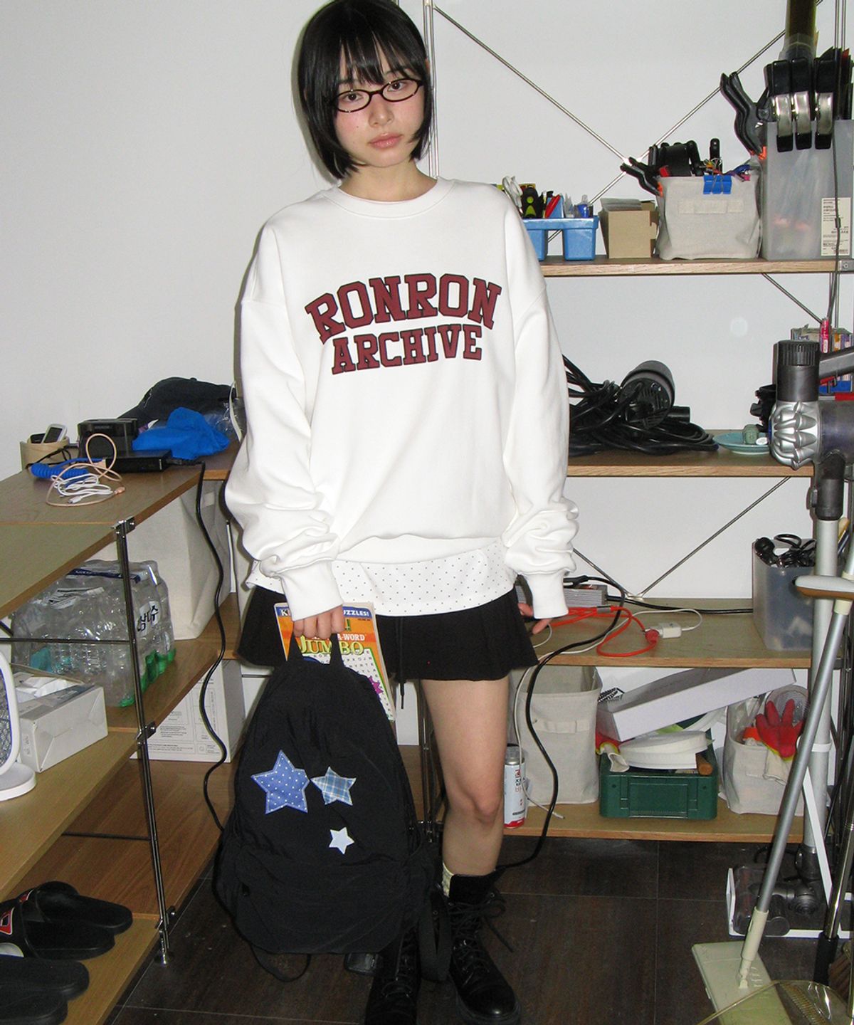 론론(RONRON) BASIC RR ARCHIVE SWEATSHIRT WHITE