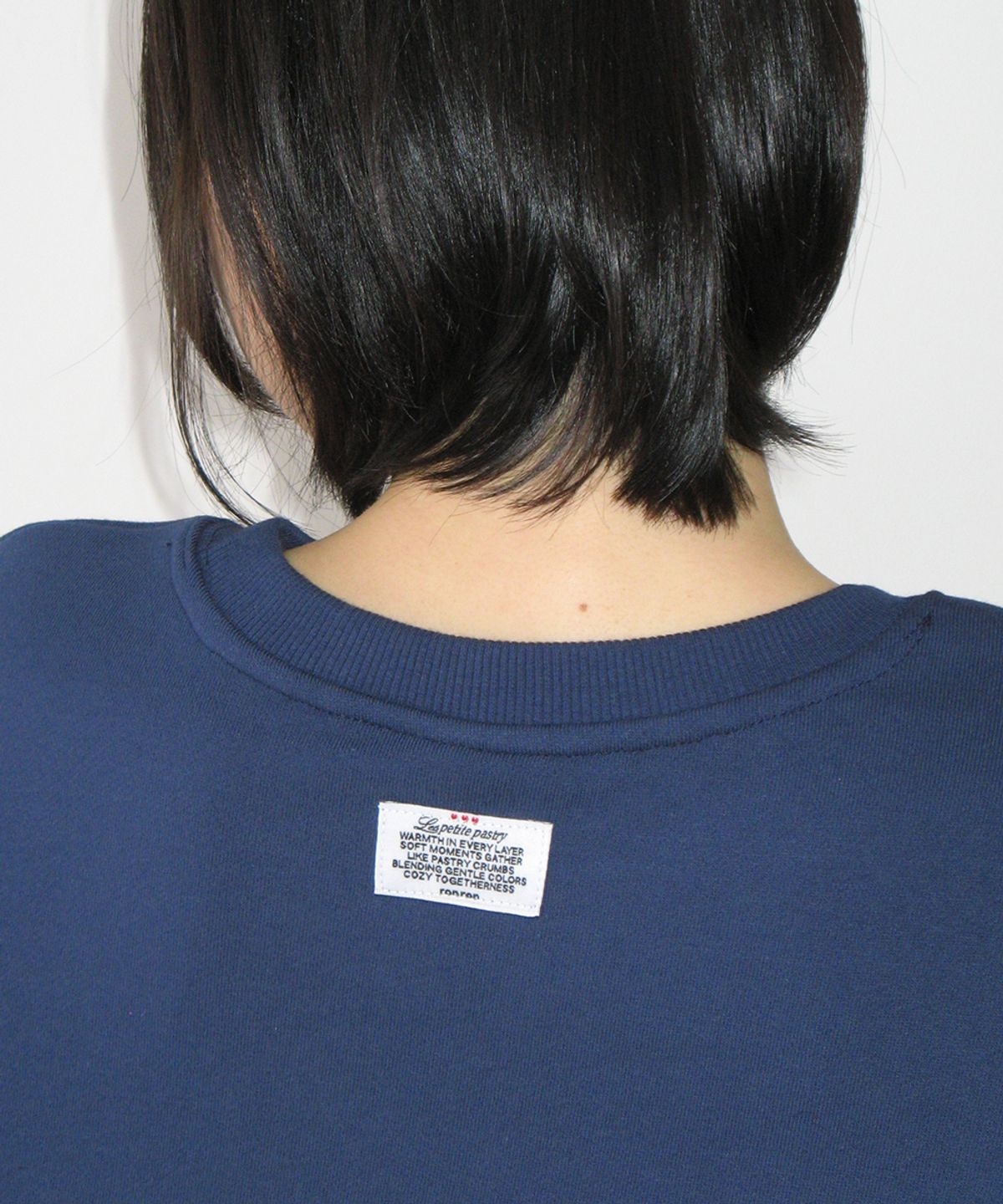 론론(RONRON) RR 1988 VINTAGE RIBBON SWEATSHIRT NAVY