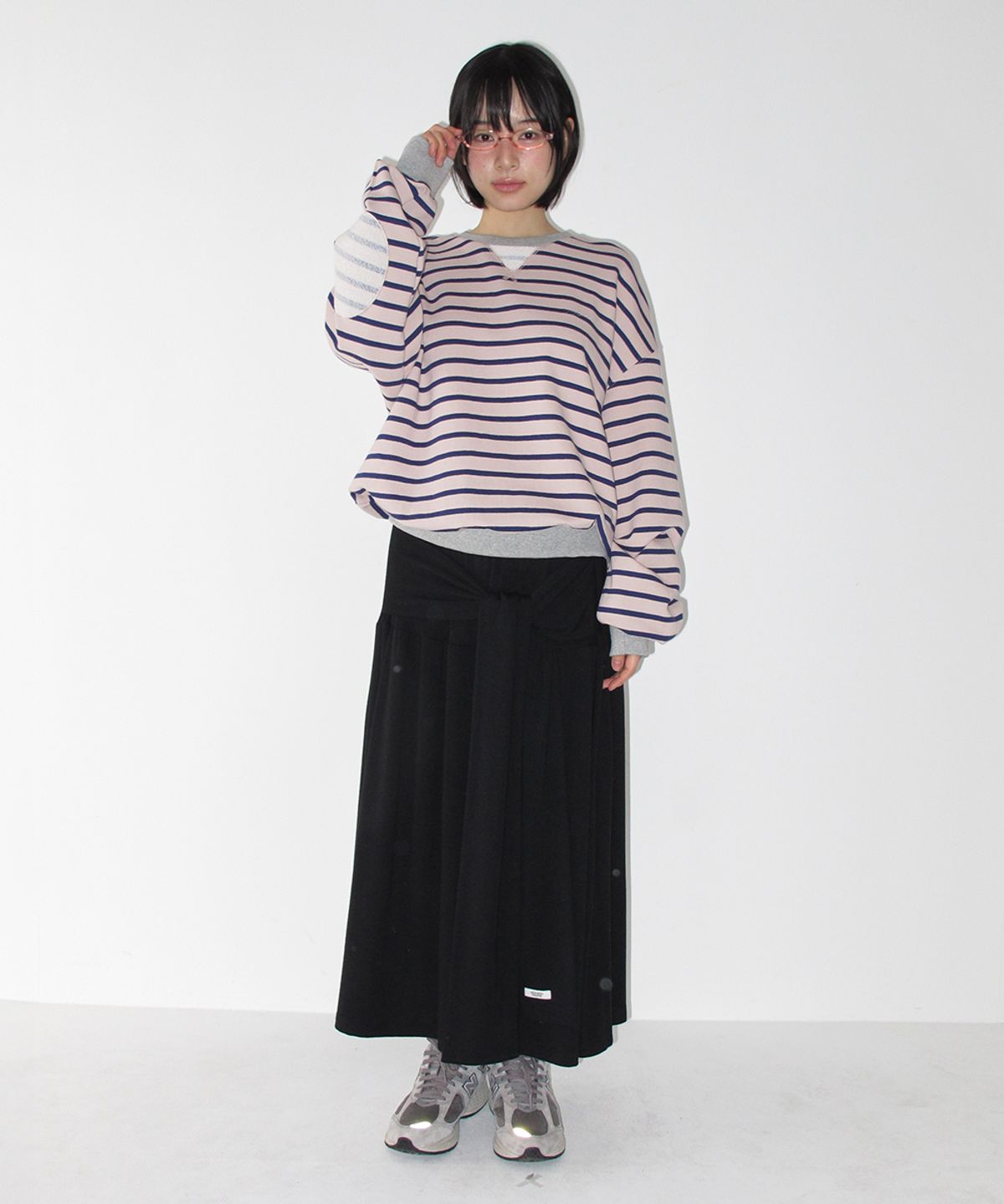 론론(RONRON) ELBOW PATCH STRIPE SWEATSHIRT PINK