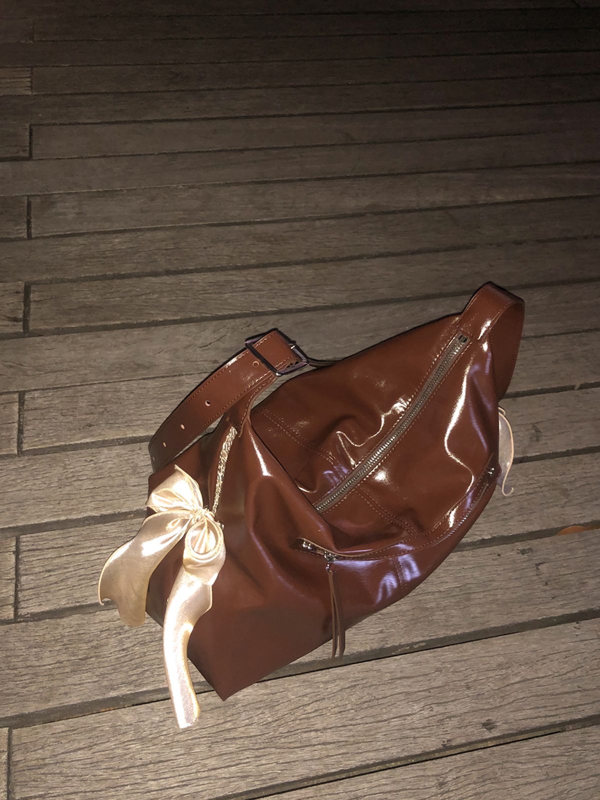 오부니(OVUNI) 필로우 리본백_초콜렛 브라운