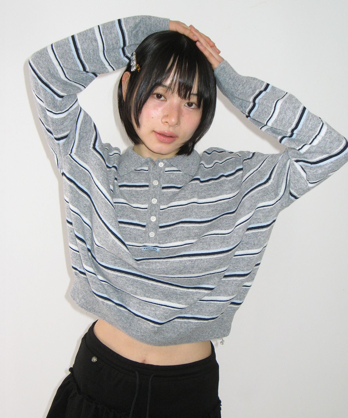 론론(RONRON) LOOSE FIT STRIPE COLLAR KNIT GREY