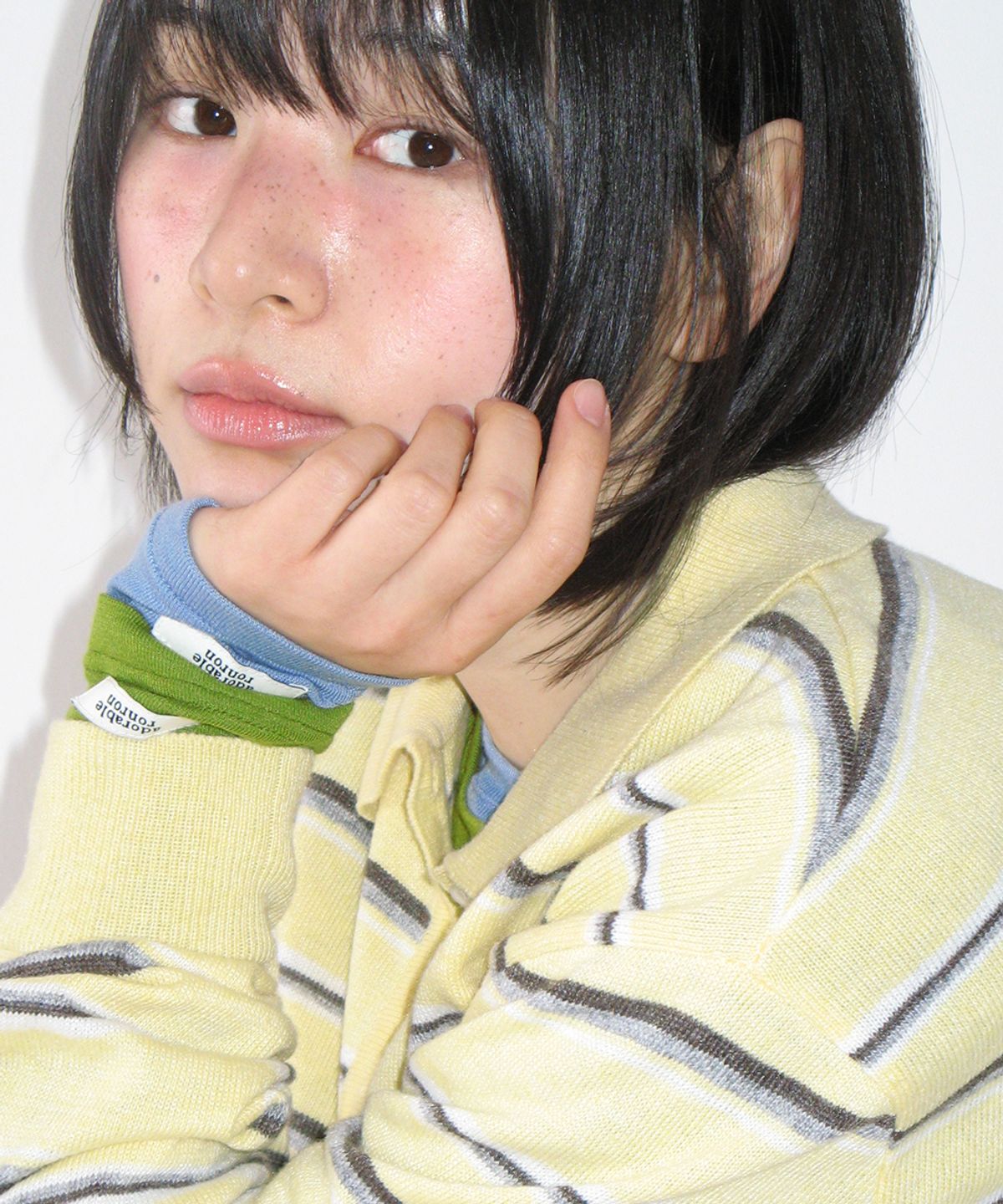 론론(RONRON) LOOSE FIT STRIPE COLLAR KNIT SOFT YELLOW