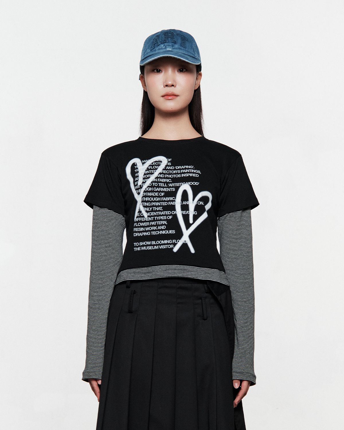더뮤지엄비지터(THEMUSEUMVISITOR) HEART SPRAY PRINTED LAYERED LONG SLEEVE (BLACK)