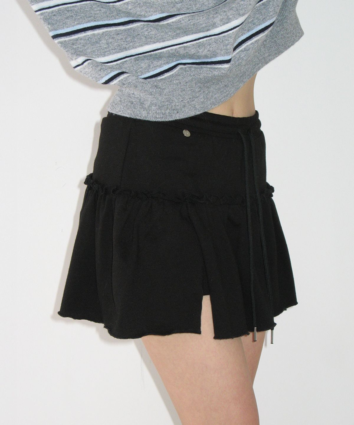론론(RONRON) SOFT SHIRRING PANTSKIRT BLACK