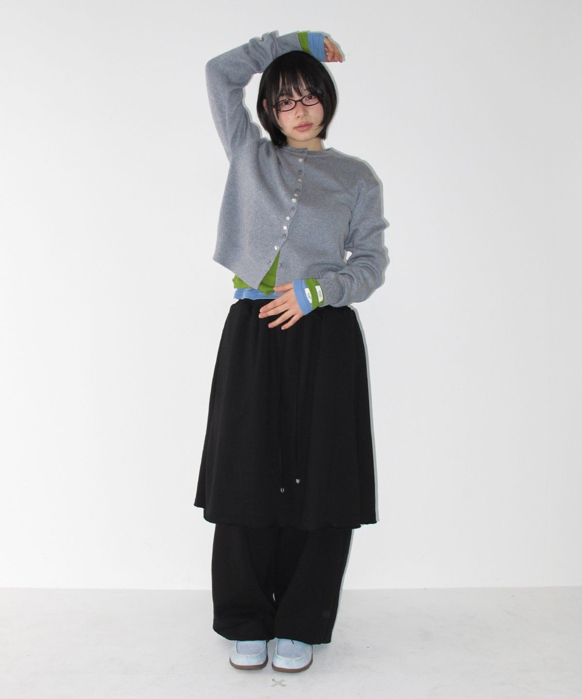 론론(RONRON) LAYERED SKIRT SWEAT PANTS BLACK