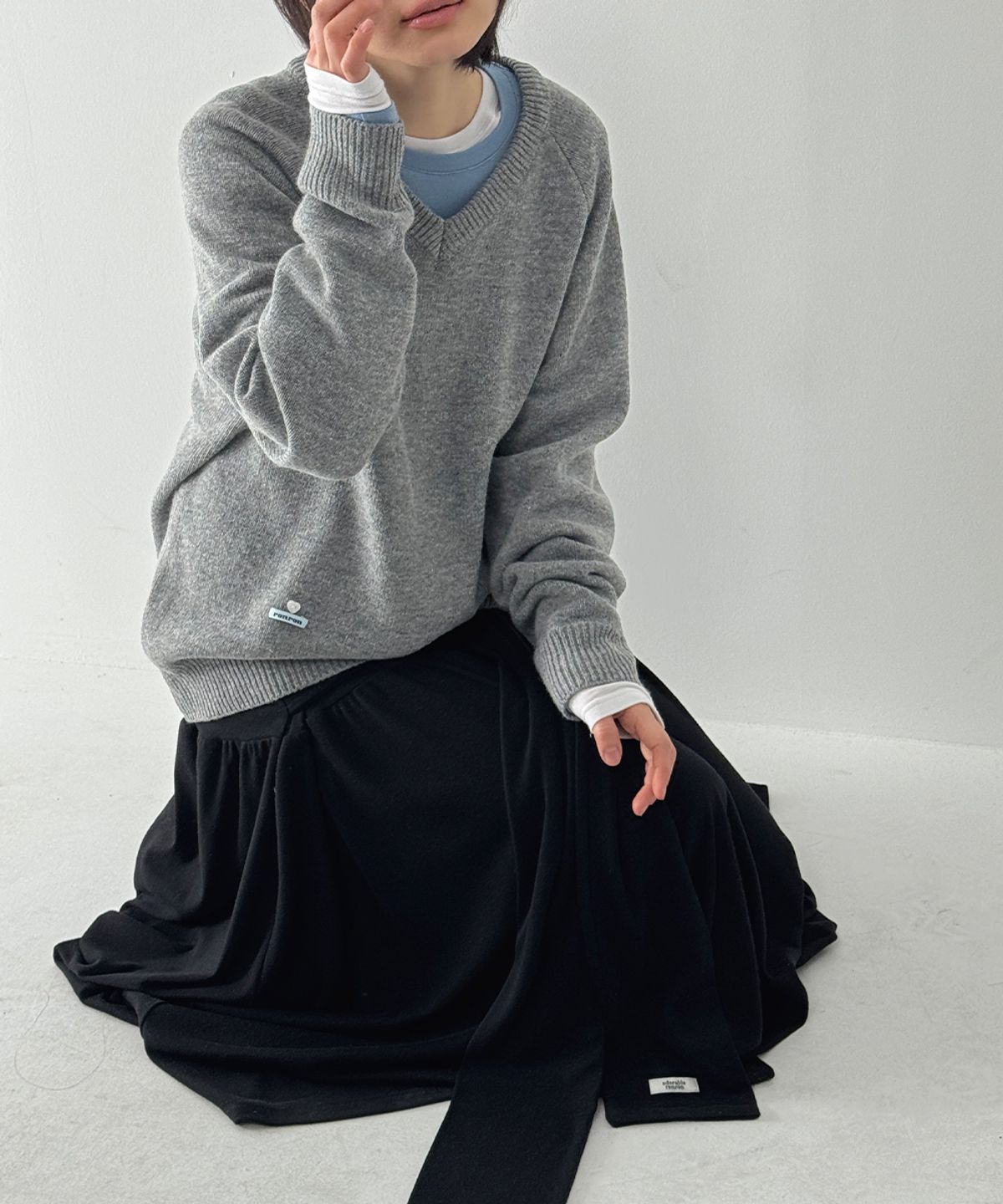 론론(RONRON) STRAP KNOT LONG SKIRT BLACK