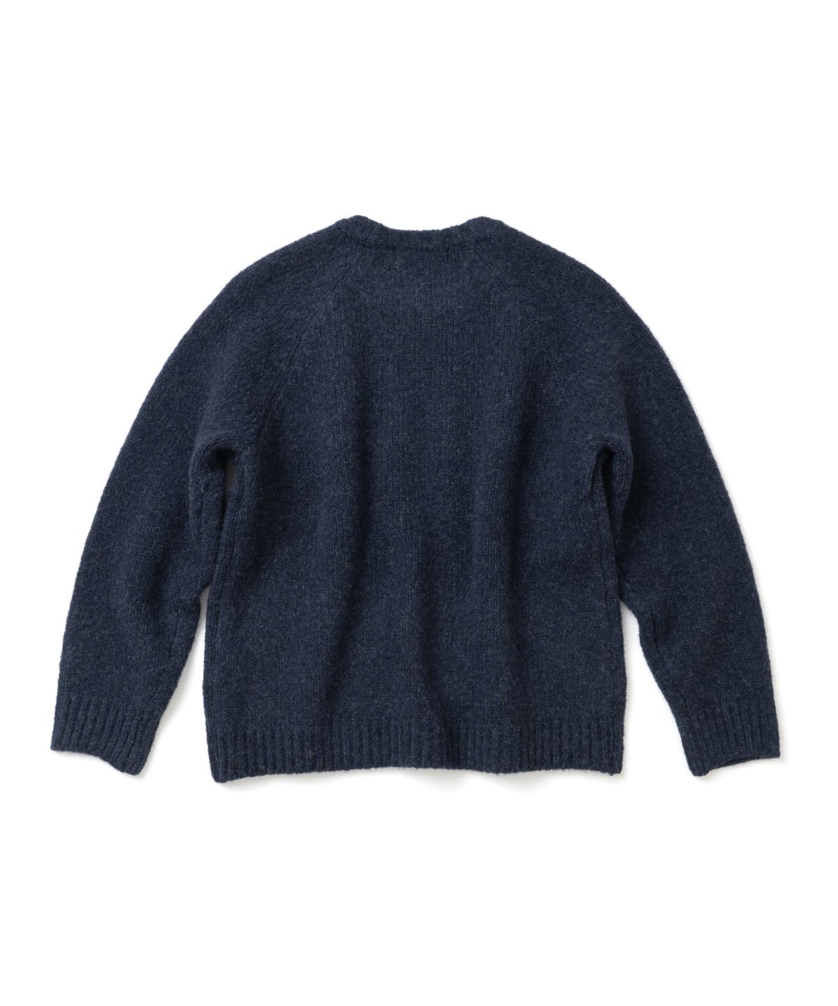 니티드(KNITTED) (UNISEX)부클 래글런 크롭 라운드 니트 NAVY