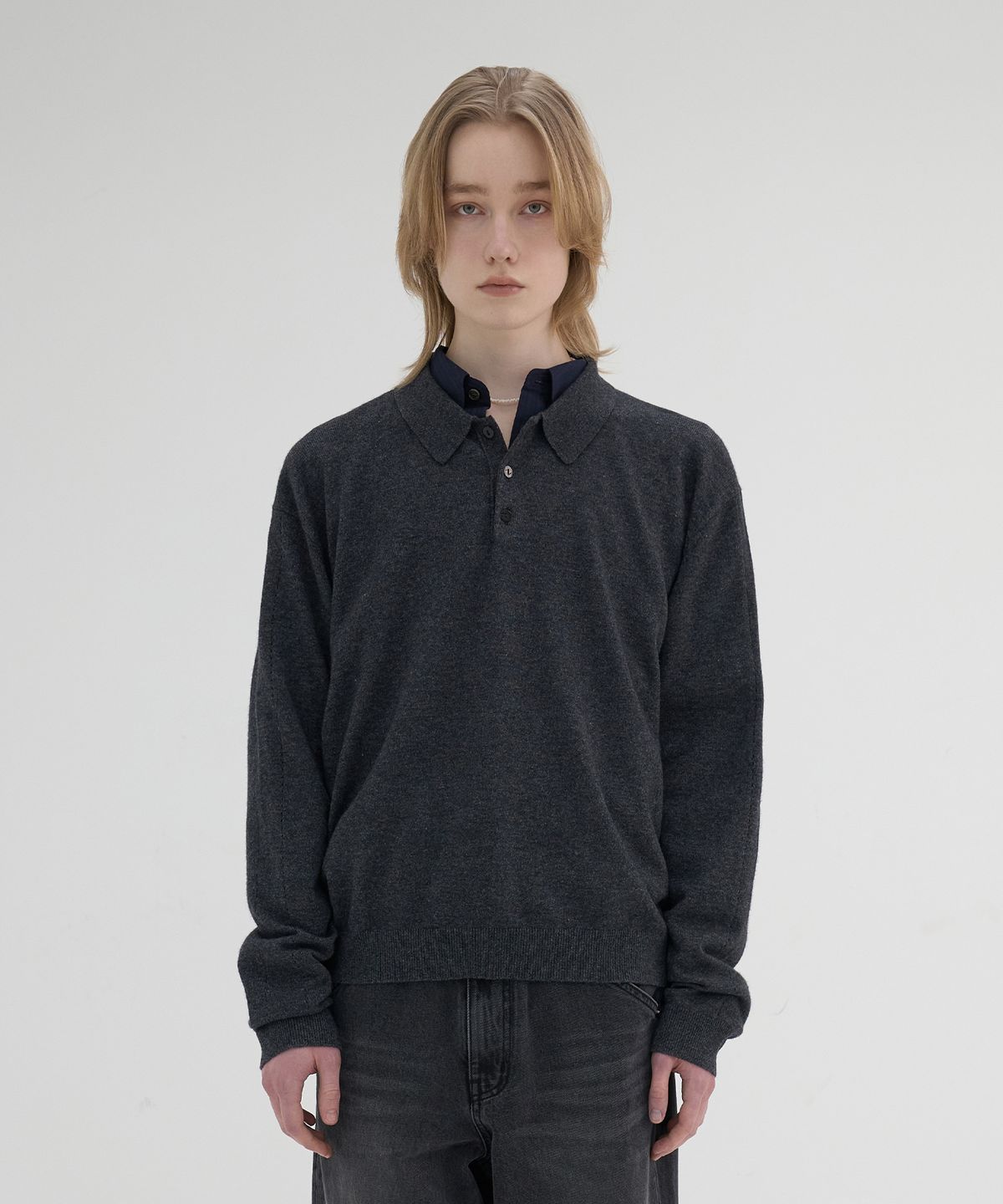 노운(NOUN) essential collar knit (charcoal)