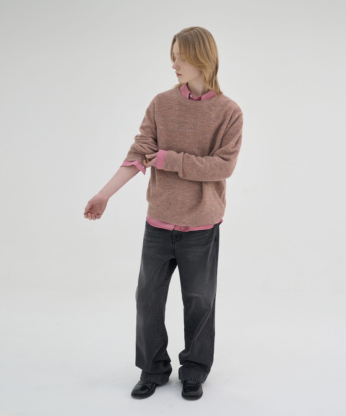 노운(NOUN) hairy melange knit (dusty coral)
