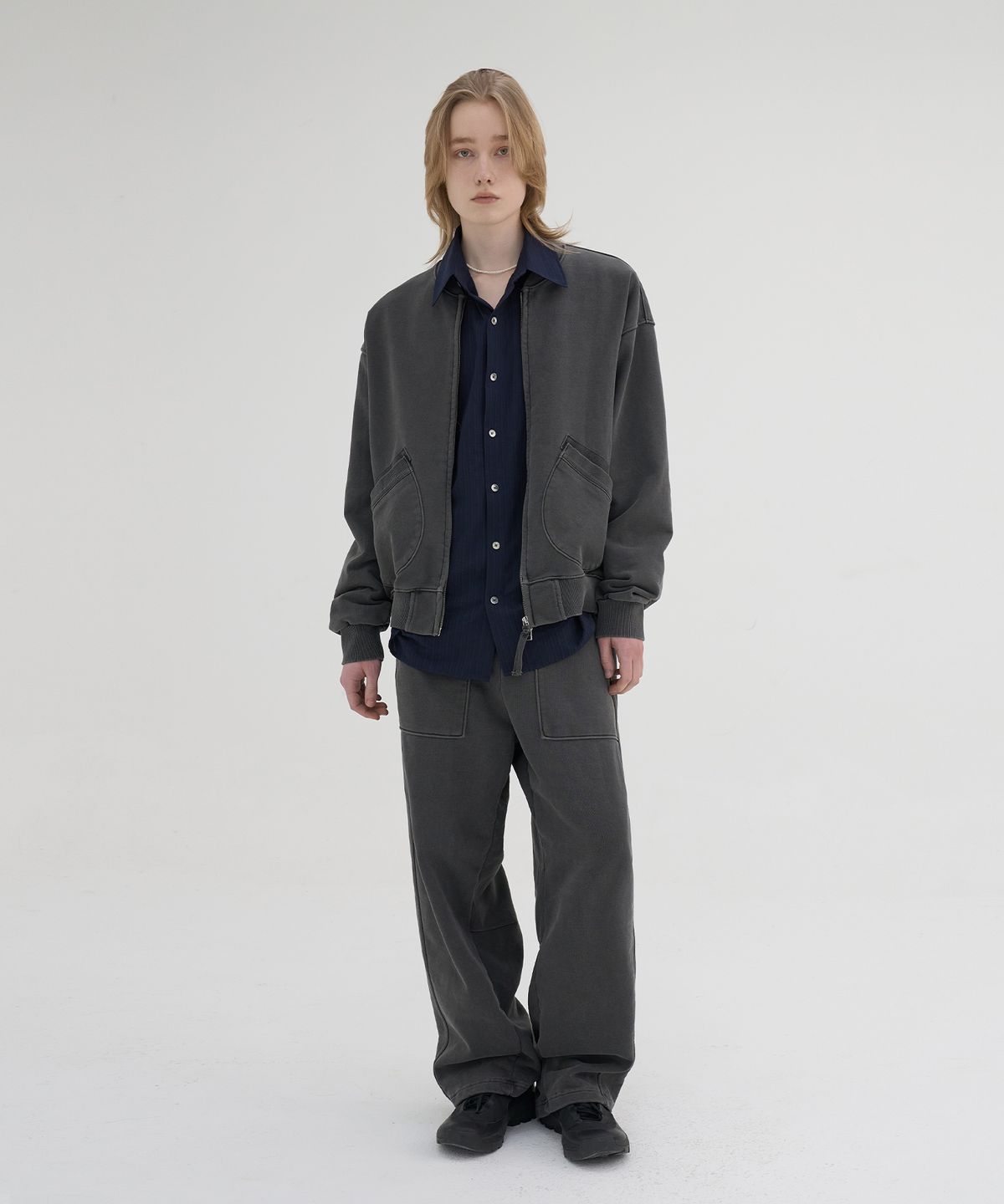 노운(NOUN) faded sweat pants (charcoal)