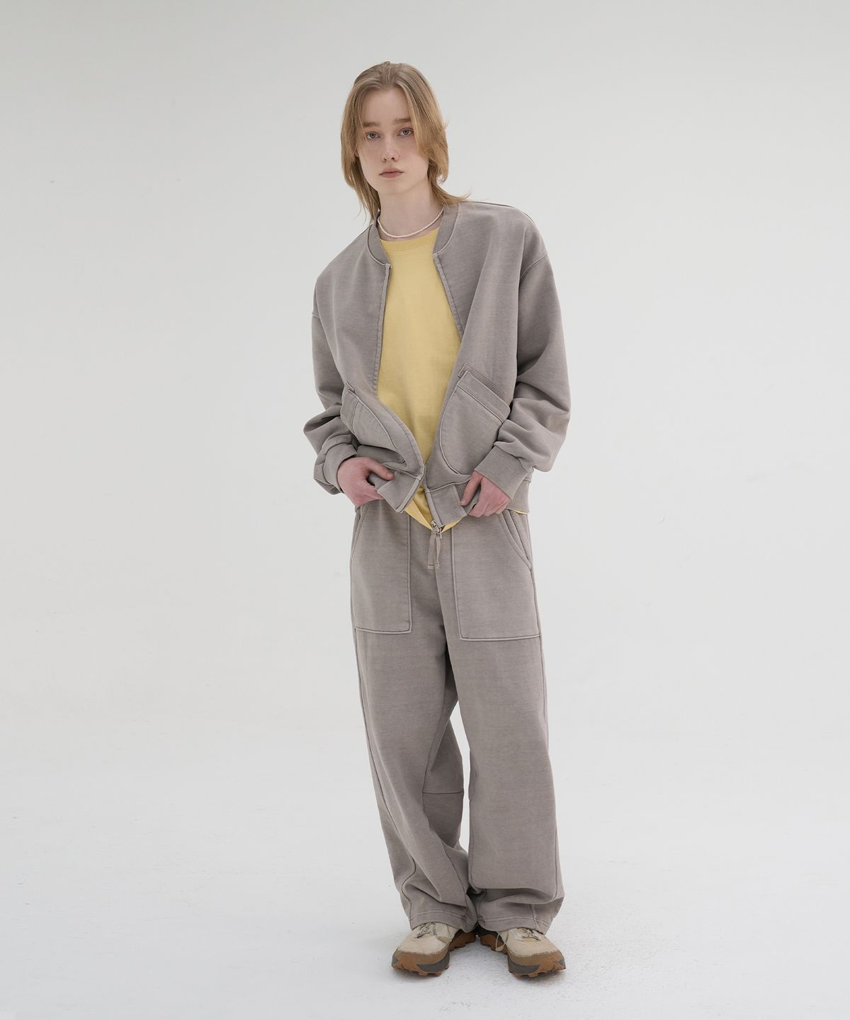 노운(NOUN) faded sweat pants (mocha beige)