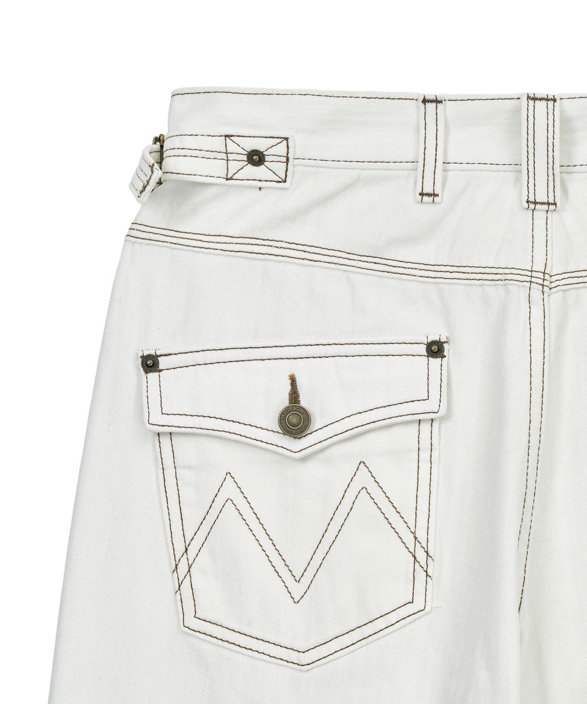 마뗑킴(MATIN KIM) WAIST BUCKLE STITCH POINT TWILL DENIM PANTS IN IVORY